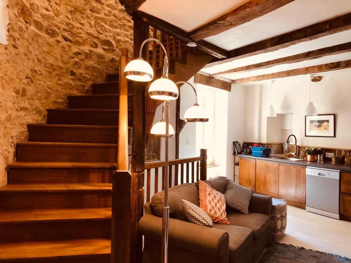 Maison De L'Aurausse Les Cabannes  Holiday home Les Cabannes (Tarn)